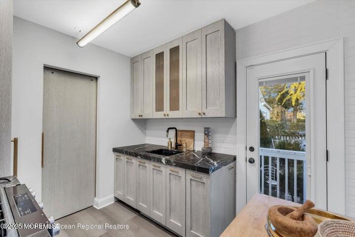 15 Buena Vista Court Allenhurst, NJ 07711 - Photo 12 of 24 15 Buena Vista Court kitchen 4