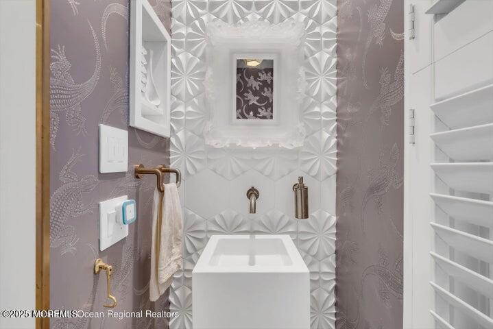 15 Buena Vista Court Allenhurst, NJ 07711 - Photo 14 of 24 15 Buena Vista Court powder room