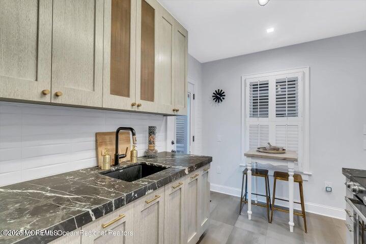 15 Buena Vista Court Allenhurst, NJ 07711 - Photo 10 of 24 15 Buena Vista Court kitchen 2