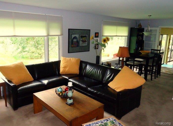 4575 Charing Cross Road Bloomfield Hills, MI 48304 - Photo 9 of 18 charing cross view of family rm