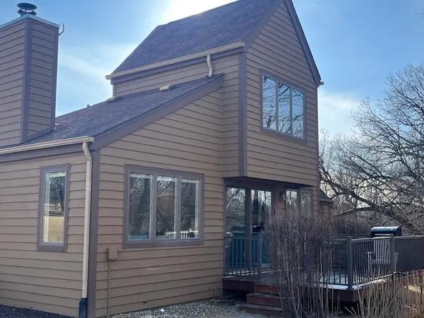 $199,900 | 10 Farmstead Drive, Galena, IL 61036