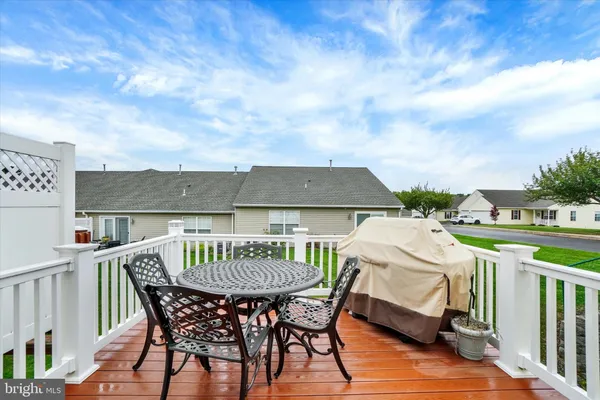 $329,750 | 233 Equine Cove, Red Lion, PA 17356