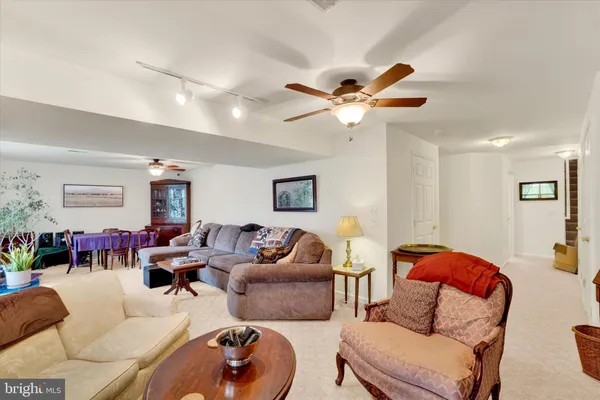 $329,750 | 233 Equine Cove, Red Lion, PA 17356