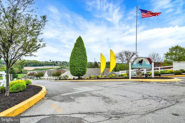 $329,750 | 233 Equine Cove, Red Lion, PA 17356