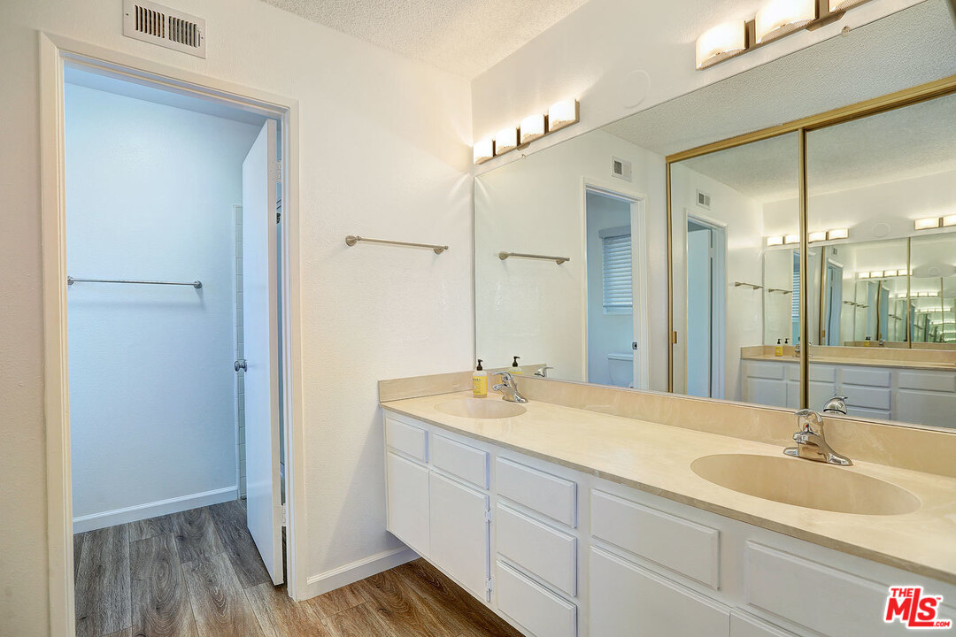 8300 Lexington Road, Unit 14 Downey, CA 90241 - Photo 23 of 27 Gallery Image 23
