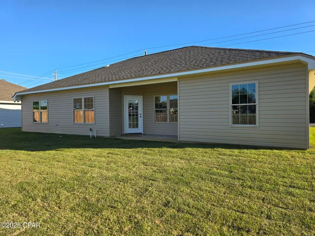 $339,900 | 863 East 12th Street, Lynn Haven, FL 32444