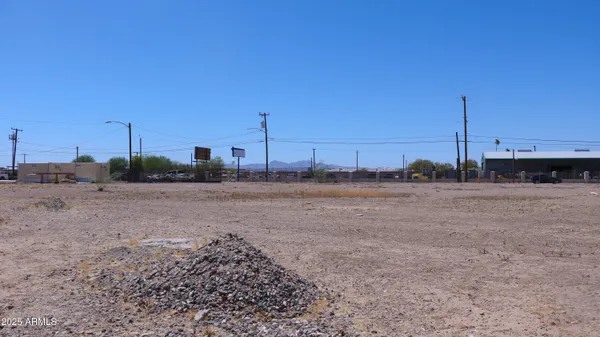 $1,799,000 | 127 West Main Street, Unit 6, Avondale, AZ 85323