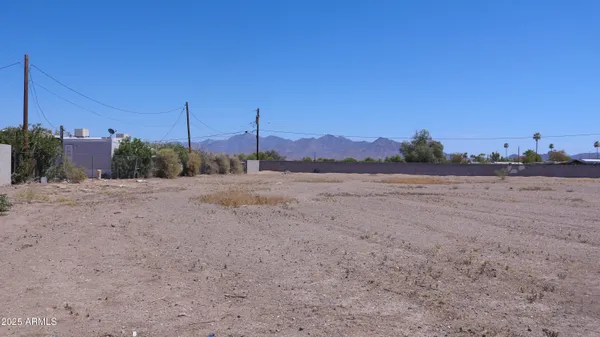 $1,799,000 | 127 West Main Street, Unit 6, Avondale, AZ 85323