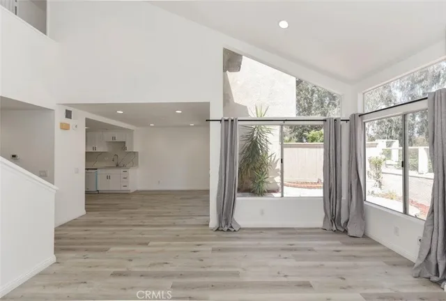 $3,900 | 143 Stanford Court, Unit 36, Irvine, CA 92612