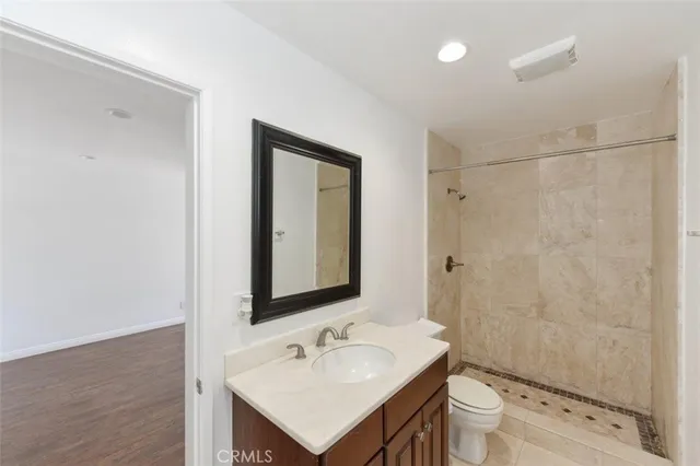 $3,900 | 143 Stanford Court, Unit 36, Irvine, CA 92612