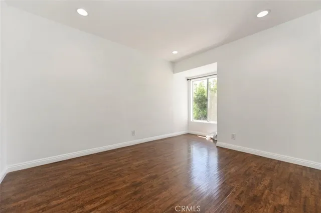 $3,900 | 143 Stanford Court, Unit 36, Irvine, CA 92612