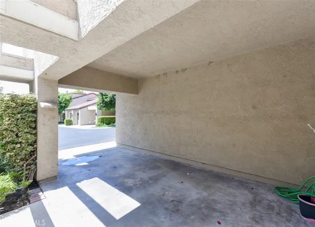 $3,900 | 143 Stanford Court, Unit 36, Irvine, CA 92612