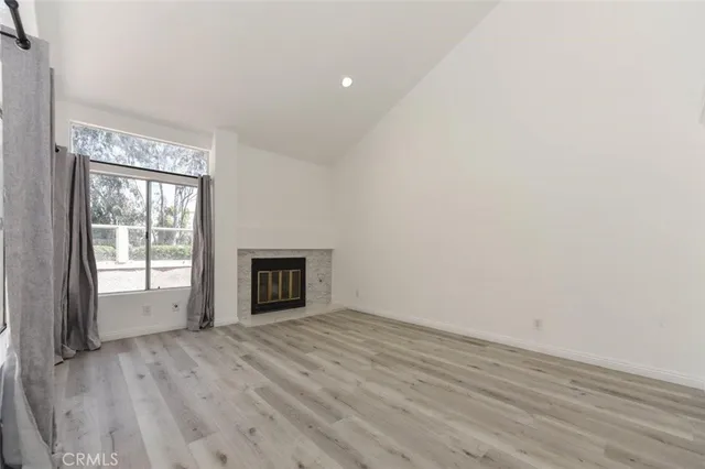 $3,900 | 143 Stanford Court, Unit 36, Irvine, CA 92612