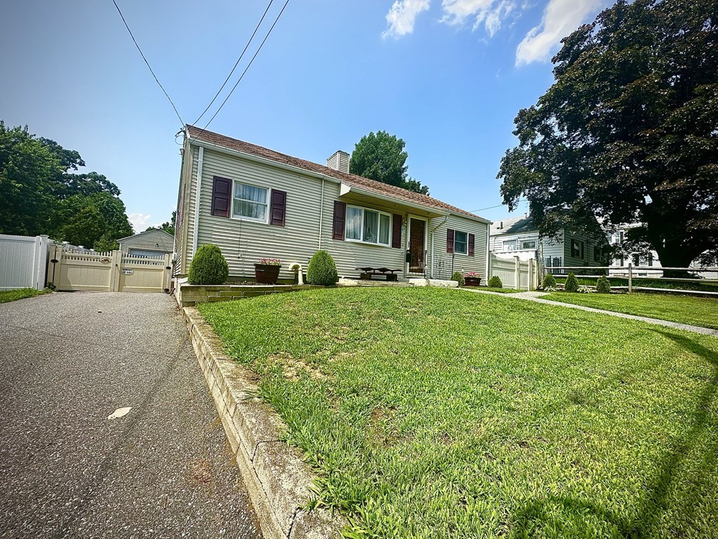 34 Birchwood Road Methuen, MA 01844 - Photo 1 of 20 Gallery Image 1
