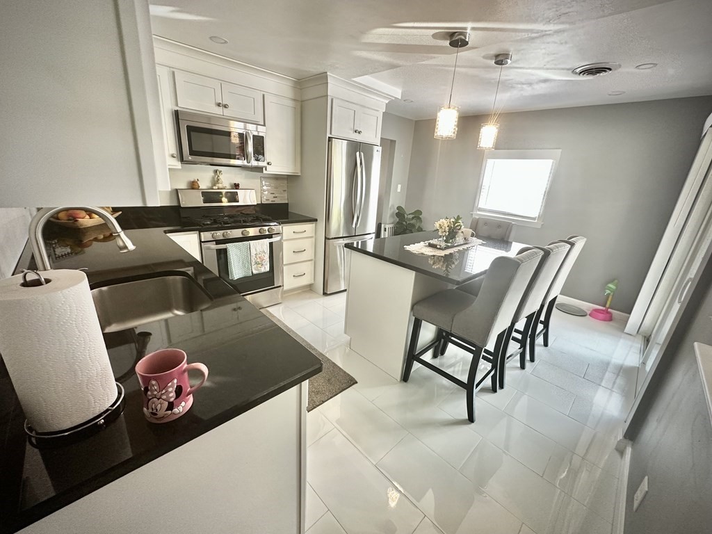 34 Birchwood Road Methuen, MA 01844 - Photo 16 of 20 Gallery Image 16
