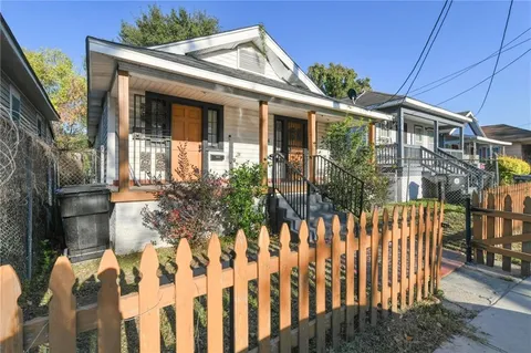 $235,000 | 9029-31 Hickory Street, New Orleans, LA 70118