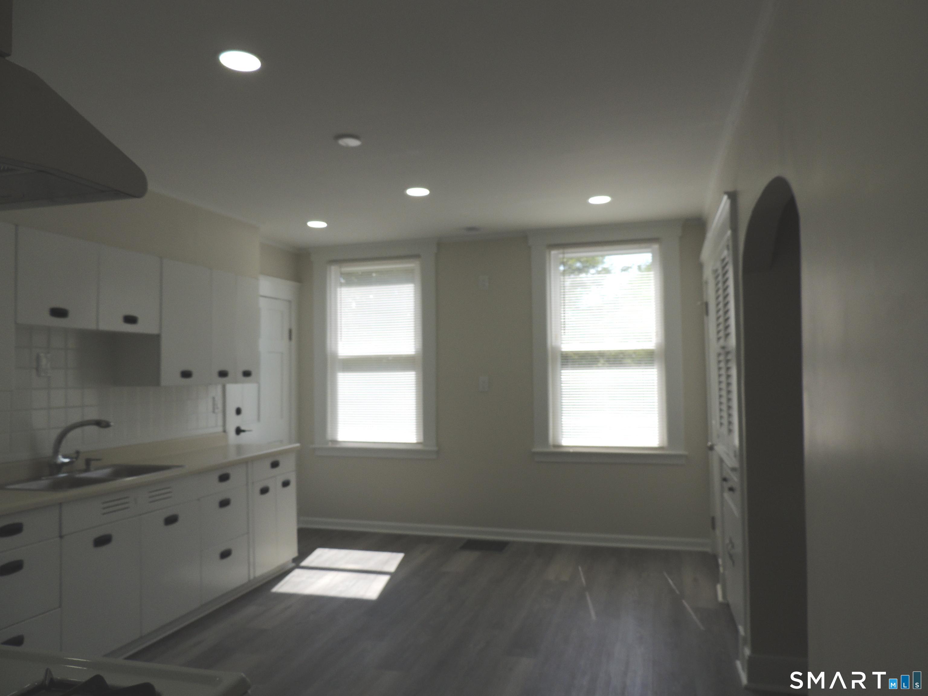 132 Silver Sands Road, Unit 1 East Haven, CT 06512 - Photo 12 of 20