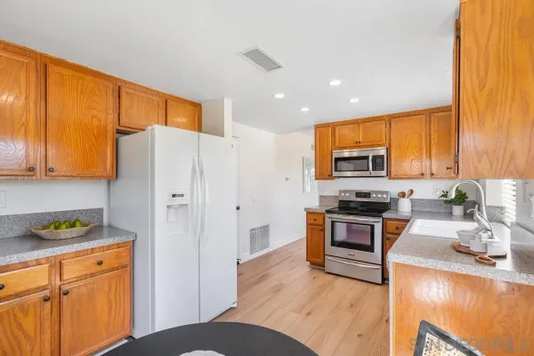 $899,800 | 13489 Ridley Road, San Diego, CA 92129