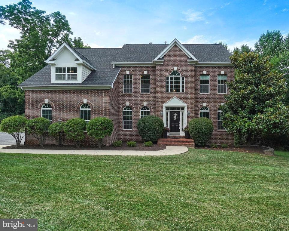 6354 South Clifton Road Frederick, MD 21703 - Photo 1 of 50 Welcome to 6354 S. Clifton Road!