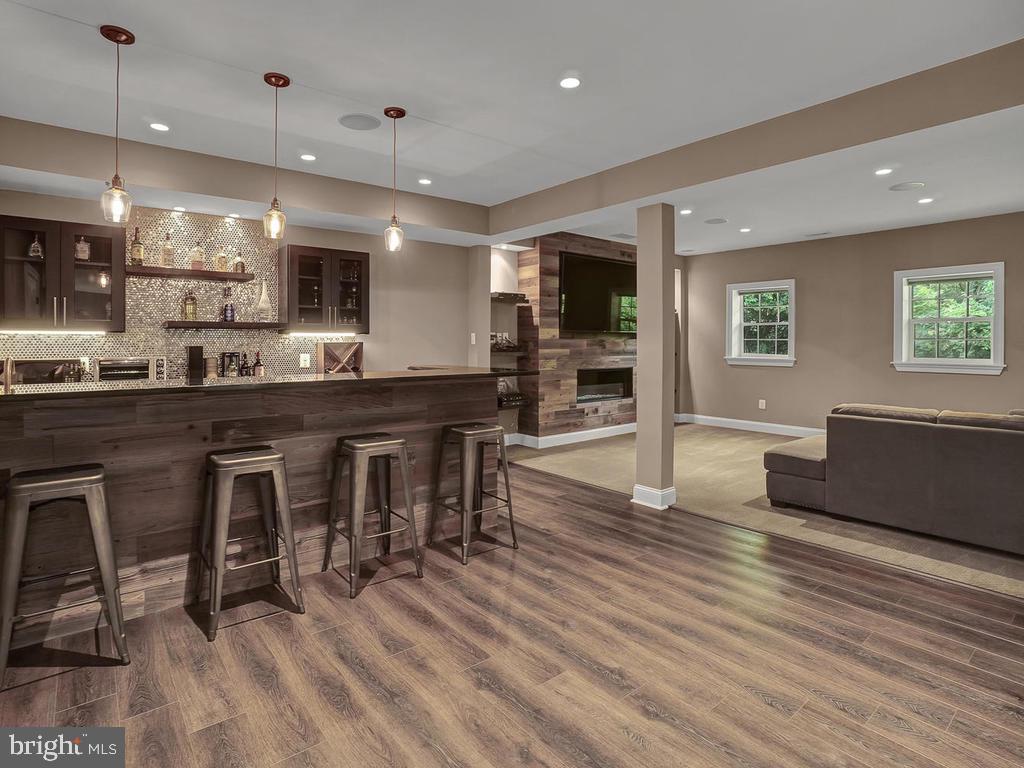 6354 South Clifton Road Frederick, MD 21703 - Photo 40 of 50 Lower Level Custom Wet Bar