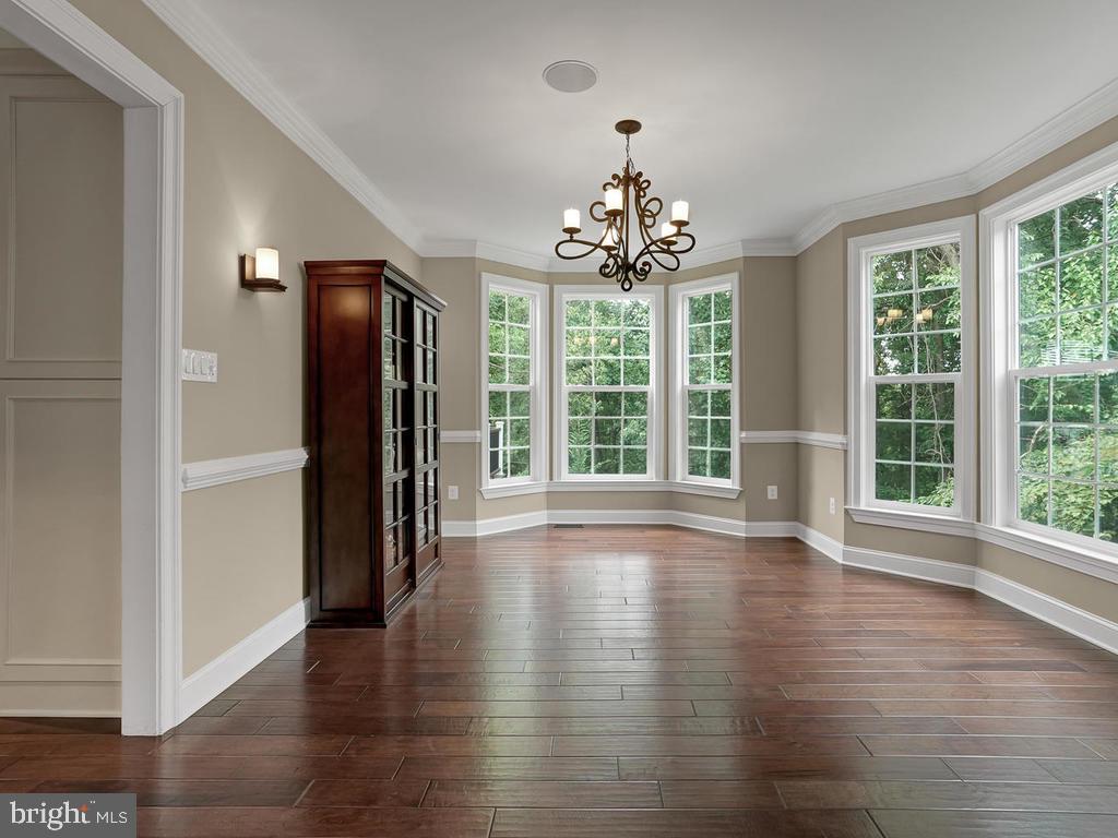 6354 South Clifton Road Frederick, MD 21703 - Photo 10 of 50 Formal Dining Room