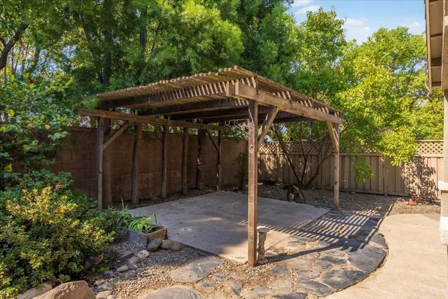 $569,950 | 1975 Mary Rose Lane, Lincoln, CA 95648