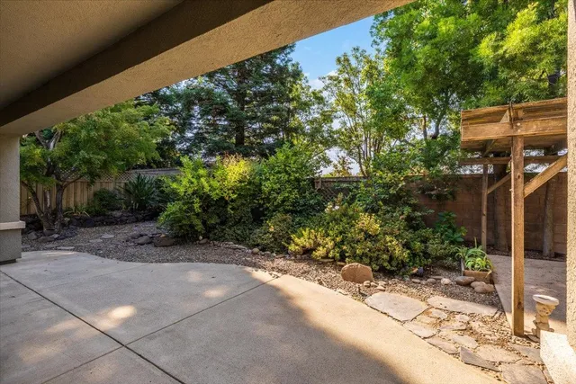 $569,950 | 1975 Mary Rose Lane, Lincoln, CA 95648