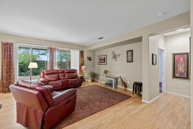 $569,950 | 1975 Mary Rose Lane, Lincoln, CA 95648