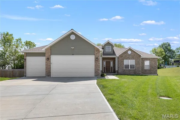 $375,000 | 128 Plymouth Court, Troy, MO 63379