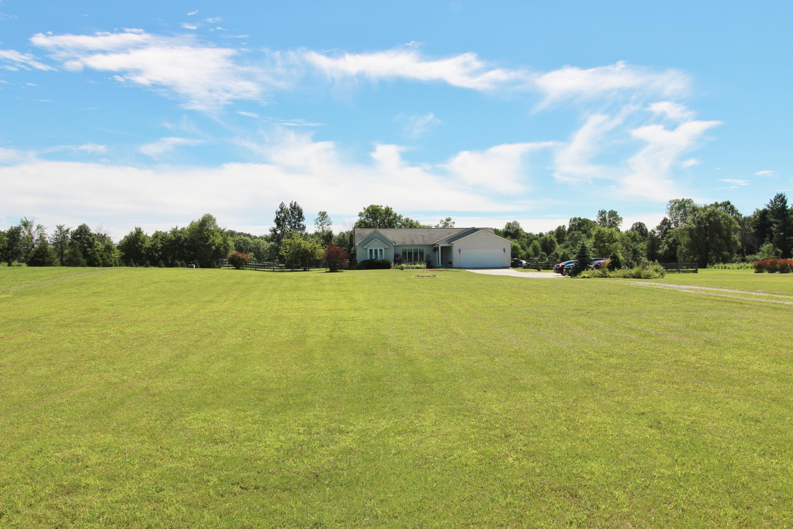 2929 Summit Road Southwest Pataskala, OH 43062 - Photo 2 of 36 Gallery Image 2