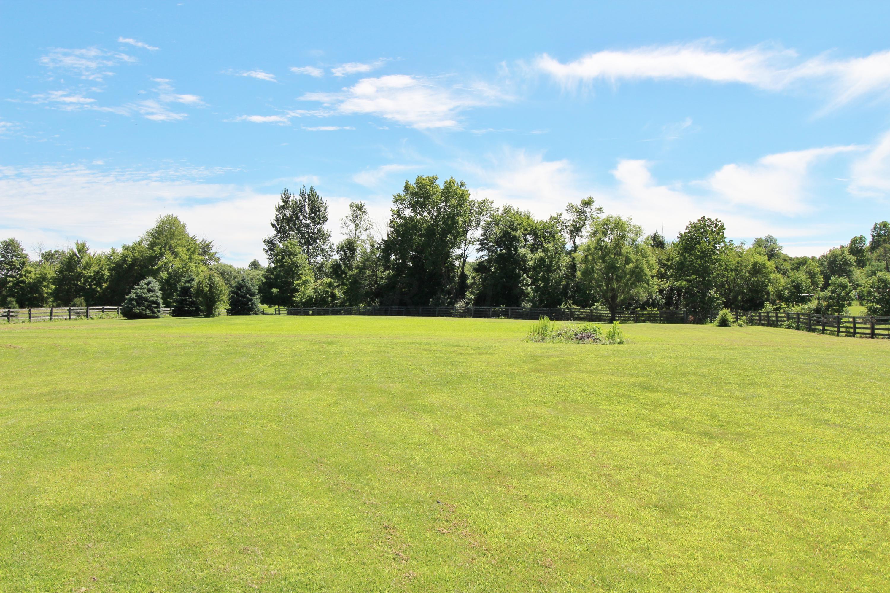 2929 Summit Road Southwest Pataskala, OH 43062 - Photo 4 of 36 Gallery Image 4