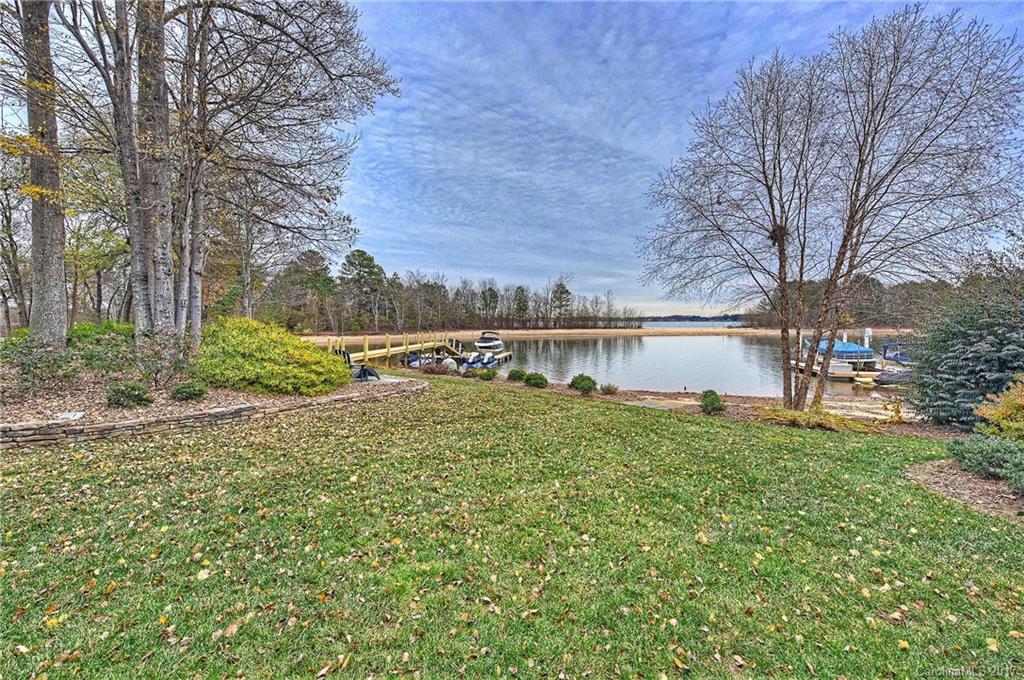 17908 John Connor Road Cornelius, NC 28031 - Photo 3 of 24 Gallery Image 3