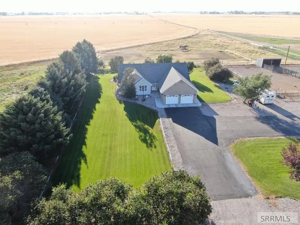 $715,000 | 1044 North 1000 East, Shelley, ID 83274
