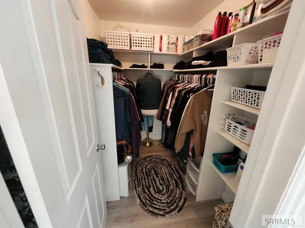 $715,000 | 1044 North 1000 East, Shelley, ID 83274