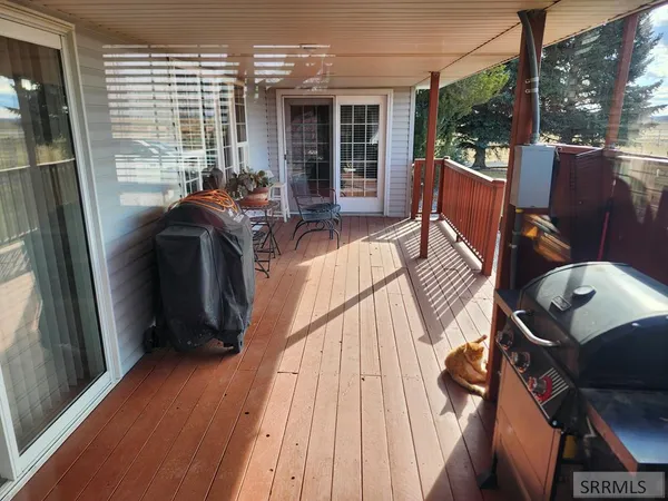 $715,000 | 1044 North 1000 East, Shelley, ID 83274