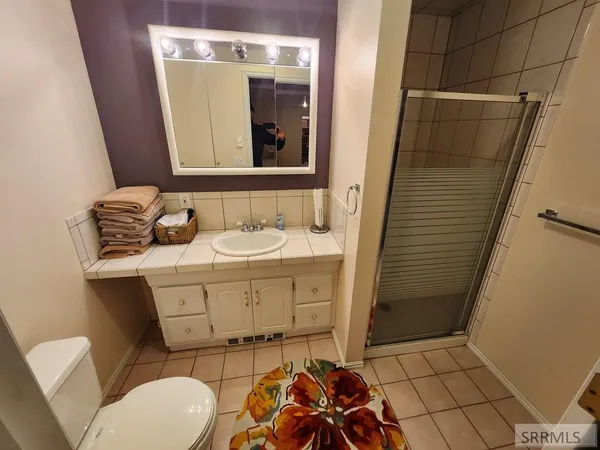 $715,000 | 1044 North 1000 East, Shelley, ID 83274