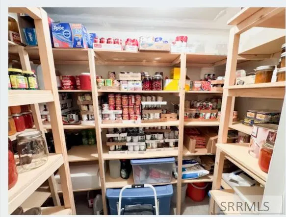 $715,000 | 1044 North 1000 East, Shelley, ID 83274