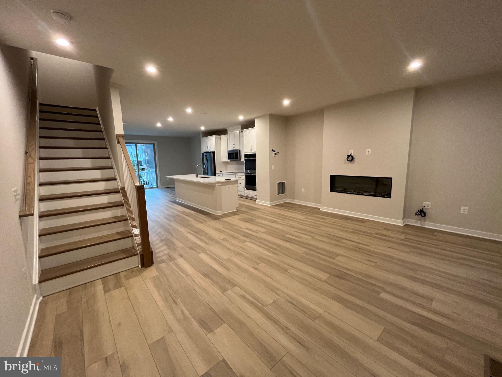 13670 Cobble Loop Woodbridge, VA 22193 - Photo 21 of 34