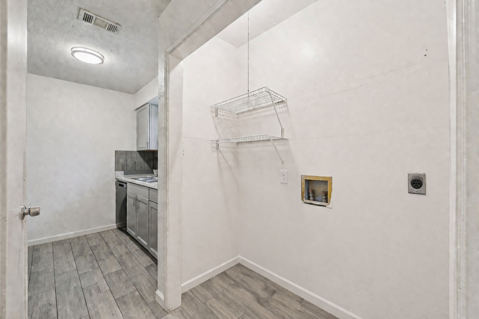 200 Monterrey Street, Unit A & B Elgin, TX 78621 - Photo 27 of 32 In-unit washer-dryer hookup - Bedroom - 200 Monterrey, Elgin, TX 78621