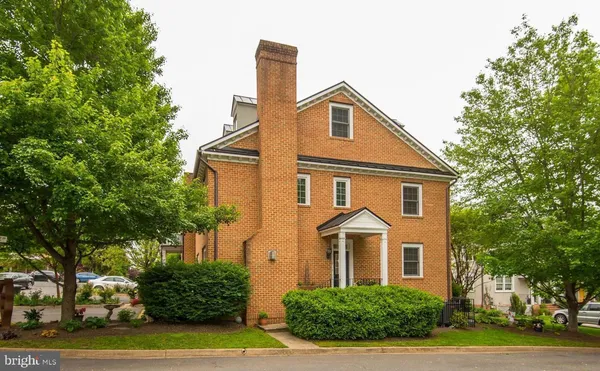 $4,250 | 5 Piedmont Drive, Middleburg, VA 20117