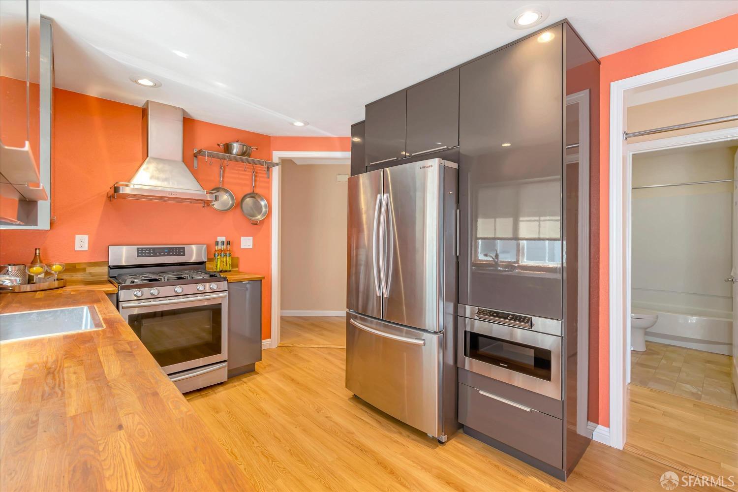 35 Outlook Circle Pacifica, CA 94044 - Photo 16 of 44