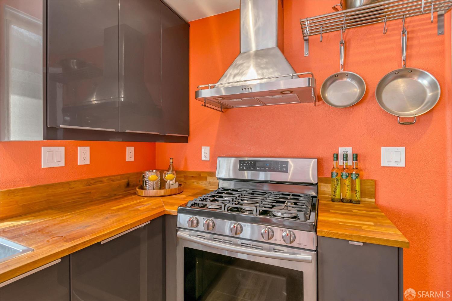 35 Outlook Circle Pacifica, CA 94044 - Photo 17 of 44