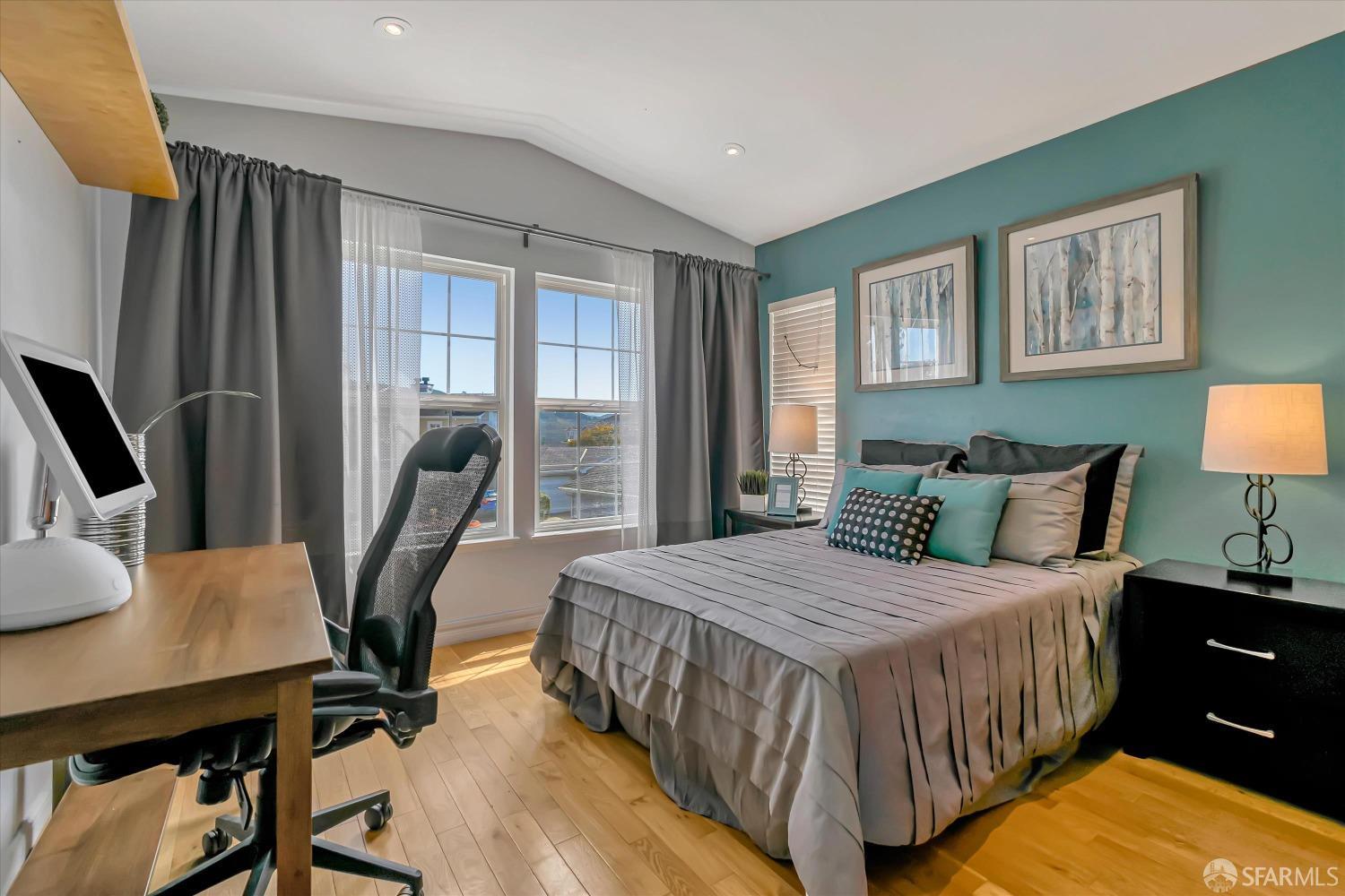 35 Outlook Circle Pacifica, CA 94044 - Photo 20 of 44