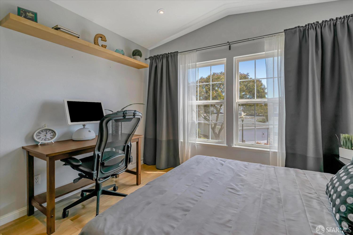 35 Outlook Circle Pacifica, CA 94044 - Photo 21 of 44