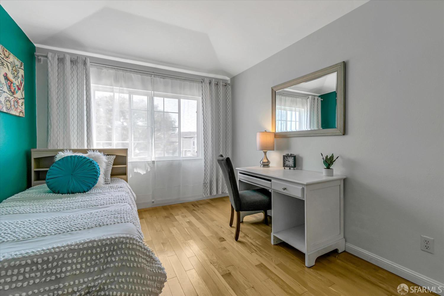 35 Outlook Circle Pacifica, CA 94044 - Photo 23 of 44