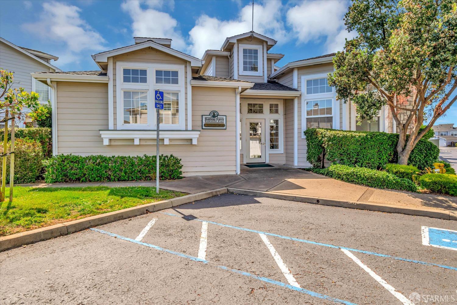 35 Outlook Circle Pacifica, CA 94044 - Photo 31 of 44