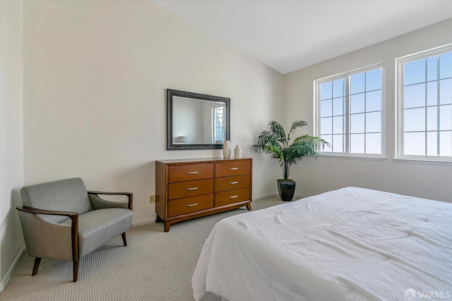 35 Outlook Circle Pacifica, CA 94044 - Photo 9 of 44