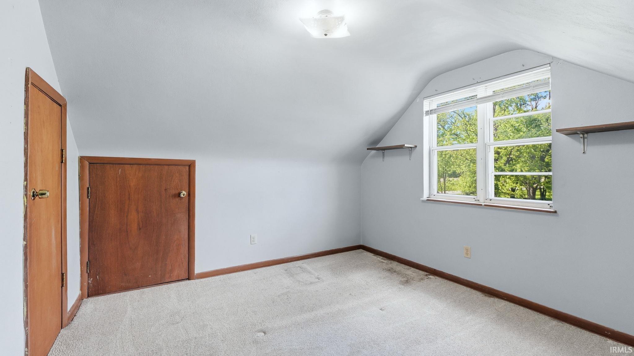 6304 Hazelett Road Fort Wayne, IN 46835 - Photo 10 of 36 Gallery Image 10