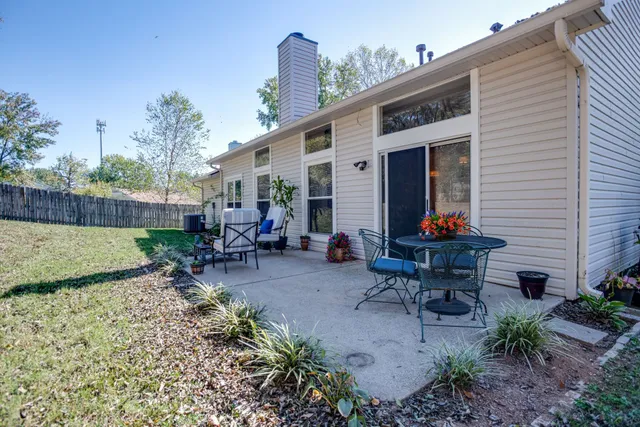 $378,200 | 1608 Aaronwood Drive, Old Hickory, TN 37138