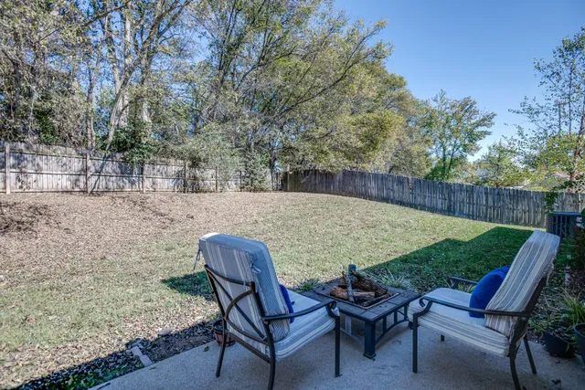 $378,200 | 1608 Aaronwood Drive, Old Hickory, TN 37138